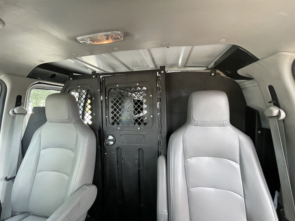 2014 Ford E-Series Econoline Van Commercial - Photo 13