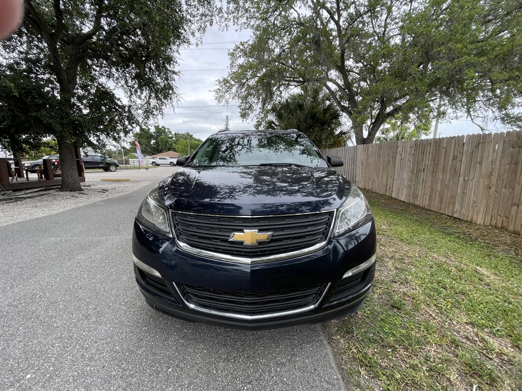 2017 Chevrolet Traverse LS FWD's photo