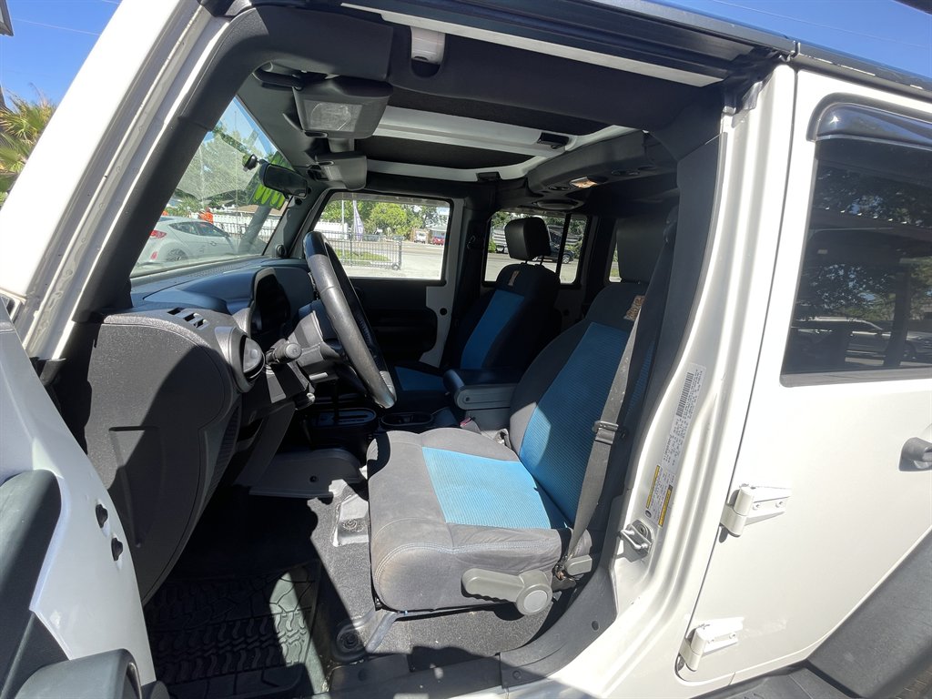 2010 Jeep Wrangler Unlimited Sport - Photo 6