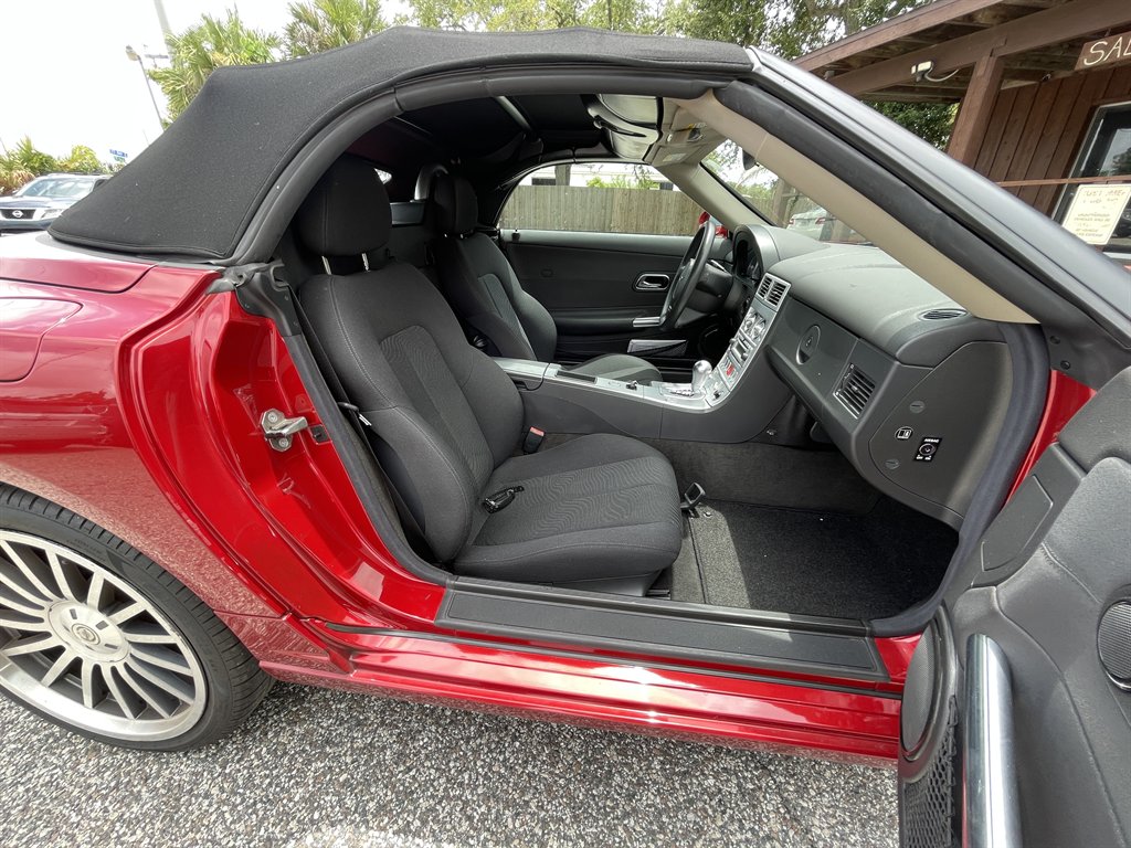 2007 Chrysler Crossfire Base - Photo 13