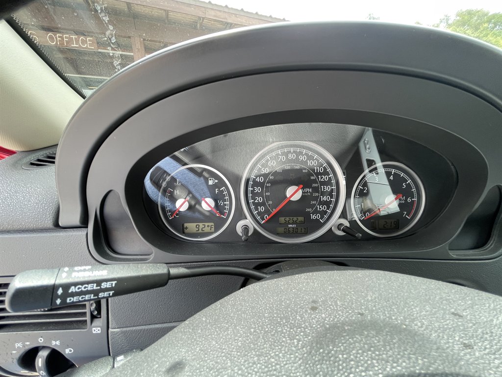 2007 Chrysler Crossfire Base - Photo 11