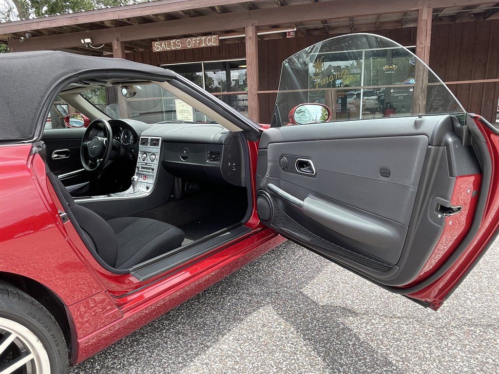 2007 Chrysler Crossfire Base - Photo 12